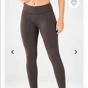 Charcoal Heather salar powerhold leggings